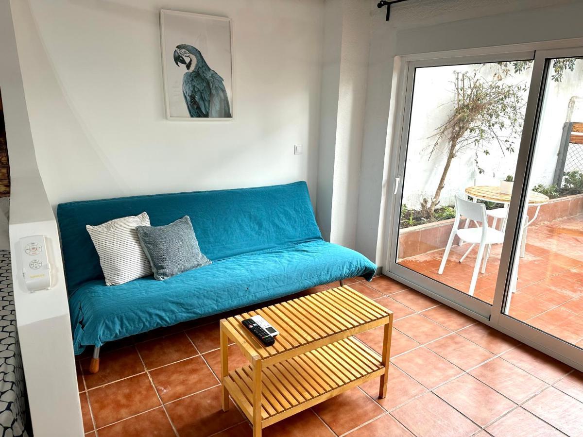 Nuevos Apartamentos Frente Al Mar Y A La Playa Castelldefels Exterior foto